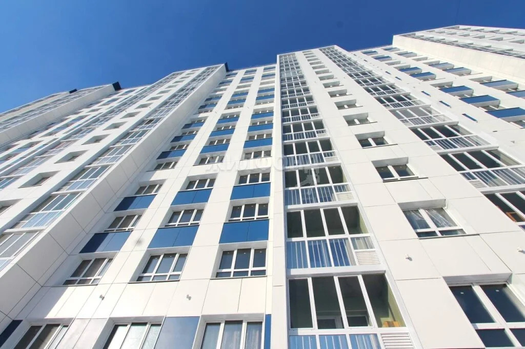 Продажа квартиры, Новосибирск, ул. Связистов - Фото 1