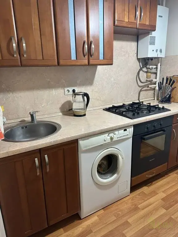 1-к квартира в кирпичном доме - Фото 8