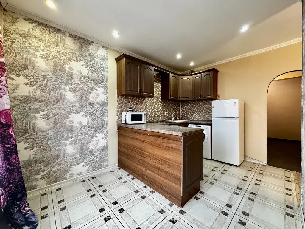 2-к мкр.Молодежный, дом 4 - Фото 3