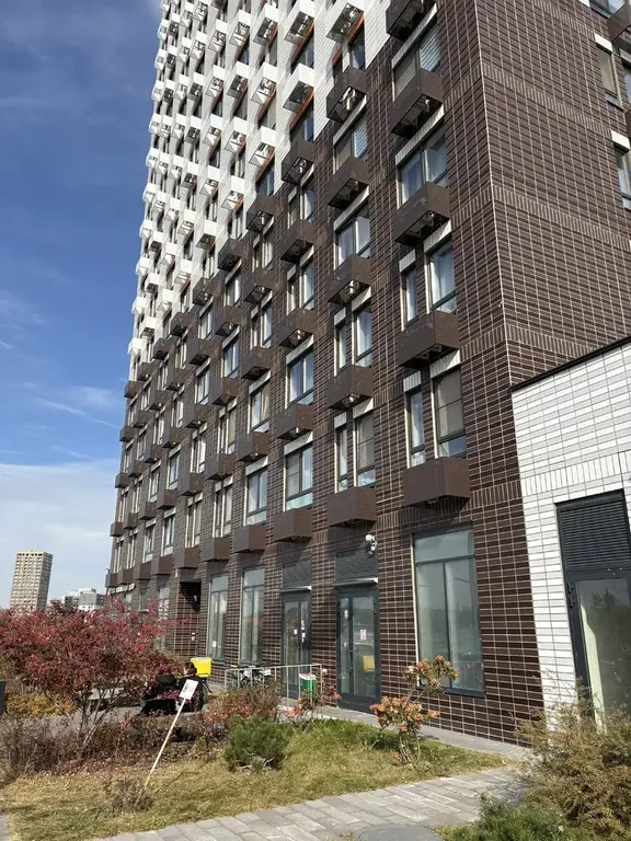 Продажа торгового помещения в ЖК Бунинские Луга - Фото 3