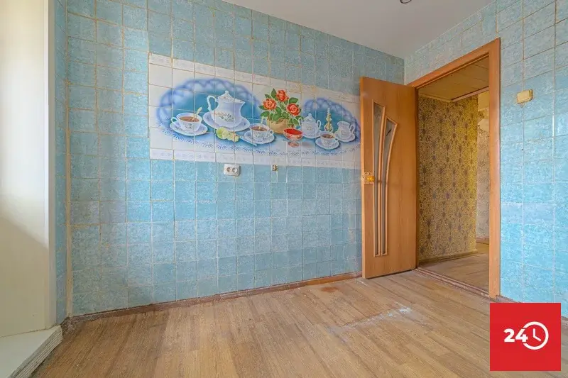 Продается 2 комнатная квартира на Южной поляне с удачным расположением - Фото 12