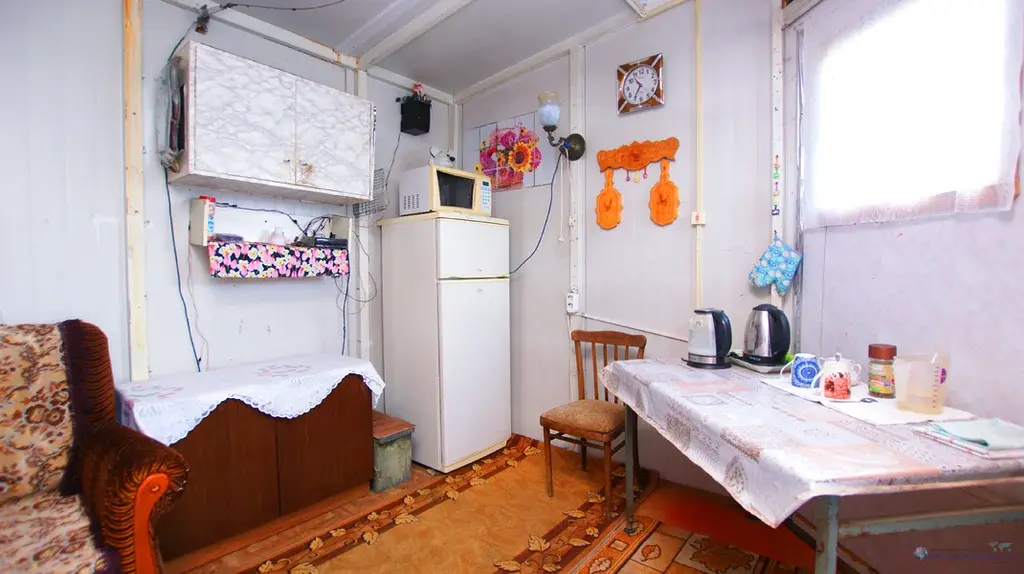 Часть дома с коммуникациями в д. Коняшино Волоколамского района МО - Фото 16