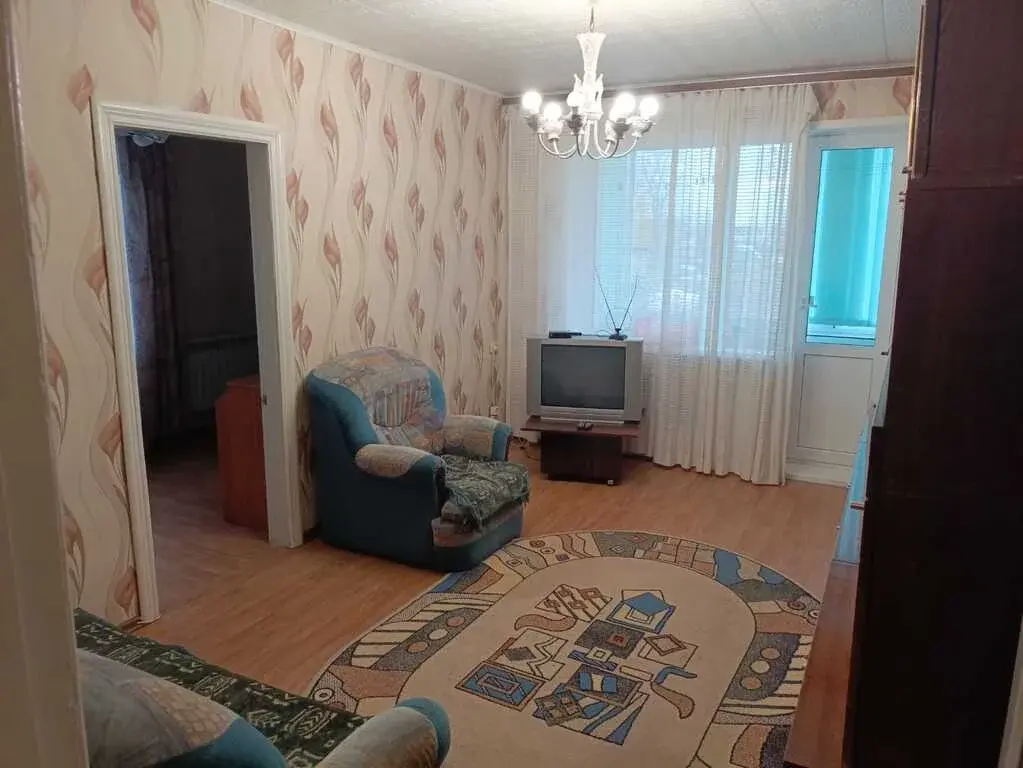 Продам 3-х комн. квартиру по ул.Комсомольская, д.37а в г.Кимры (р-он З - Фото 1