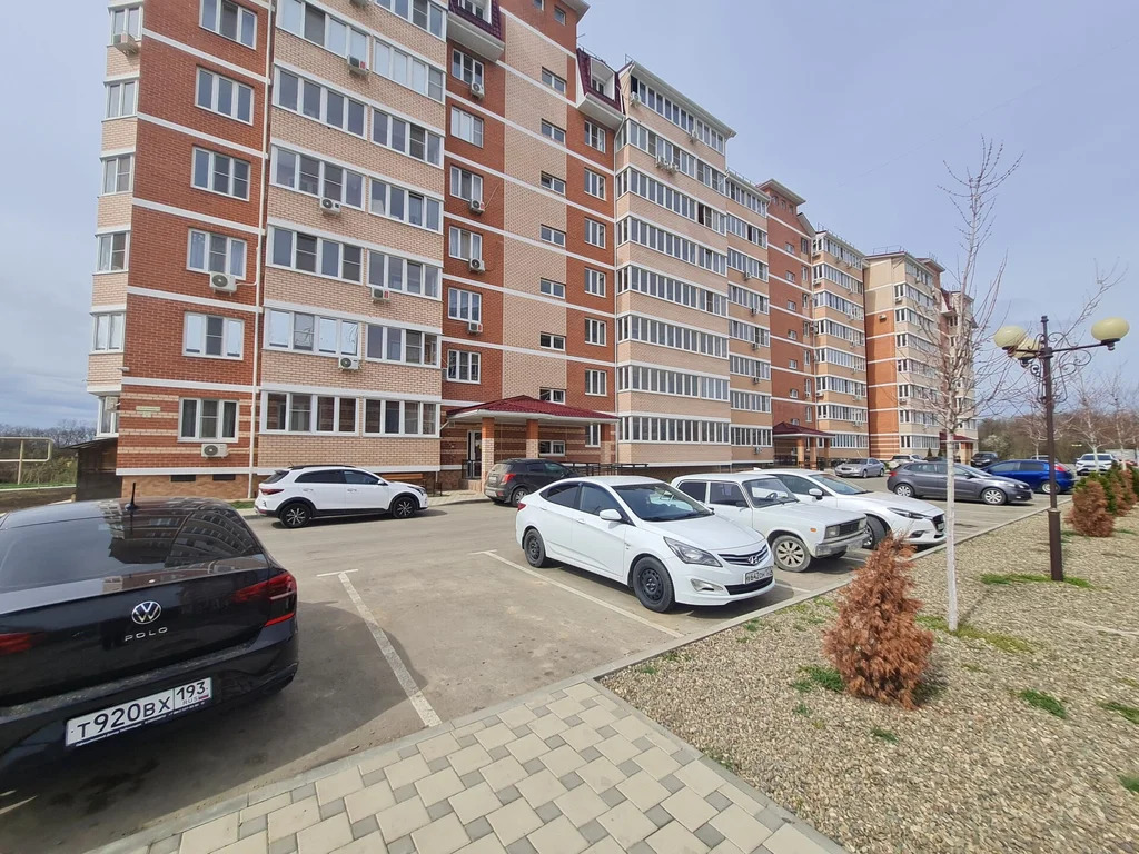 Продажа квартиры, Афипский, Северский район, ул. 50 лет Октября - Фото 0
