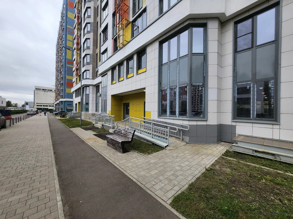 Продажа торгового помещения, 6-я Радиальная улица - Фото 4