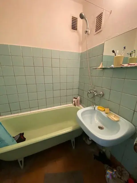 Продам квартиру - Фото 16