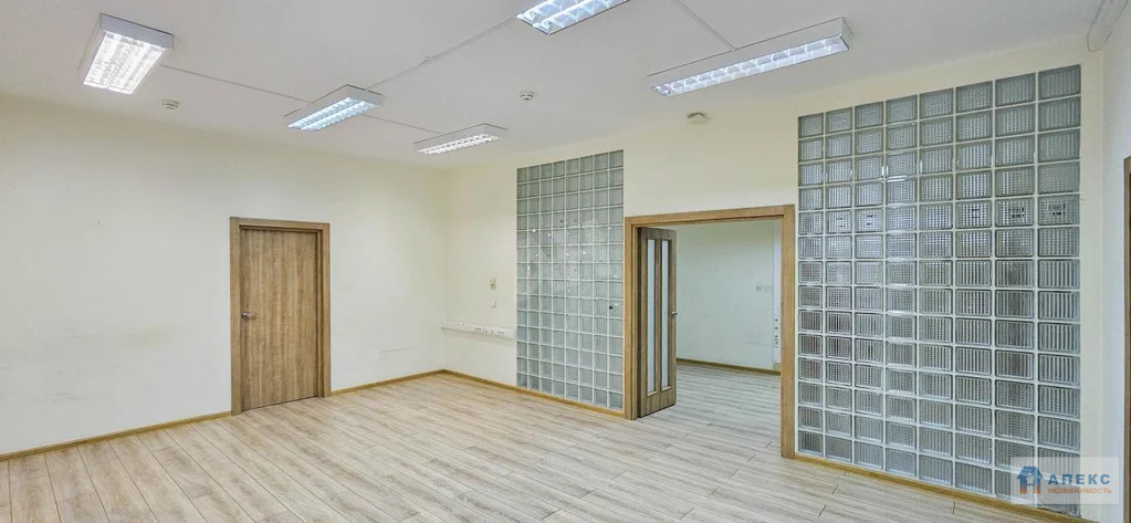 Аренда офиса 180 м2 м. Тверская в бизнес-центре класса В в Тверской - Фото 0
