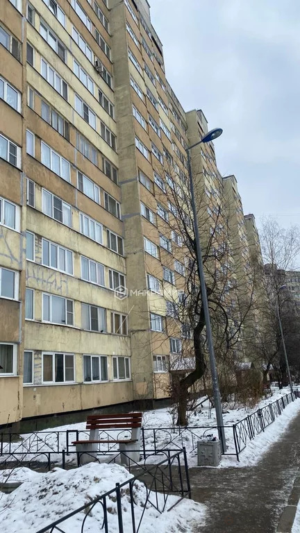 Продажа квартиры, ул. Маршала Казакова - Фото 0