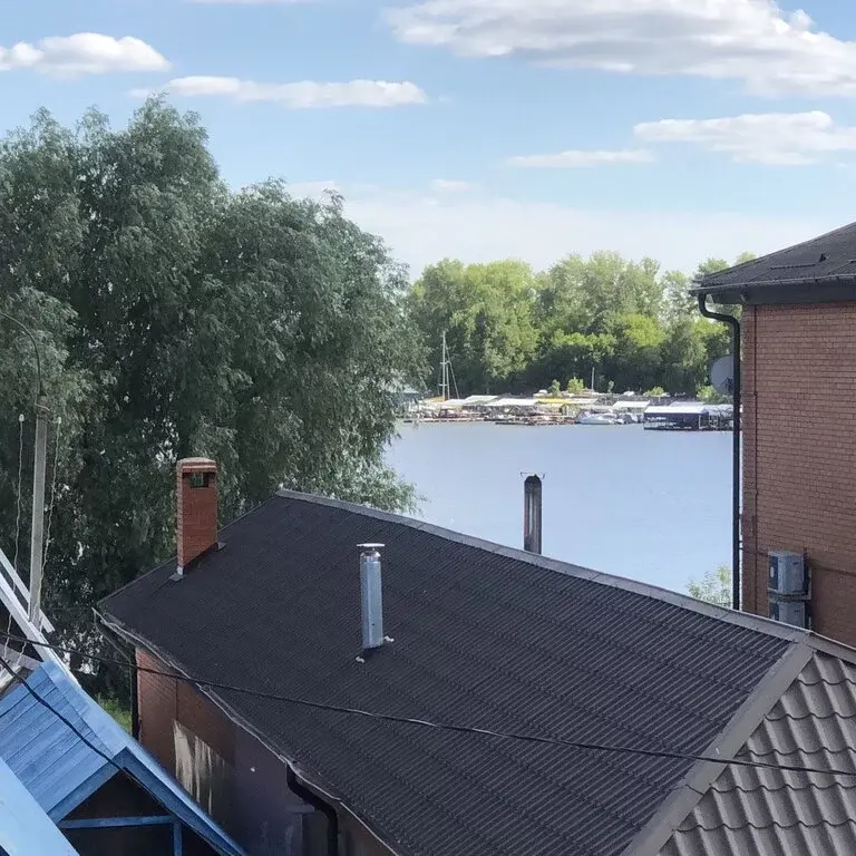 Сдается 3х этажный дом 275м.кв. в черте города, с видом на Волгу. - Фото 25