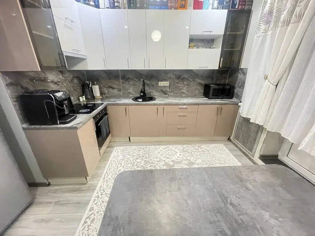 1-к. квартира, 53,7 м2, 16/17 эт. - Фото 1