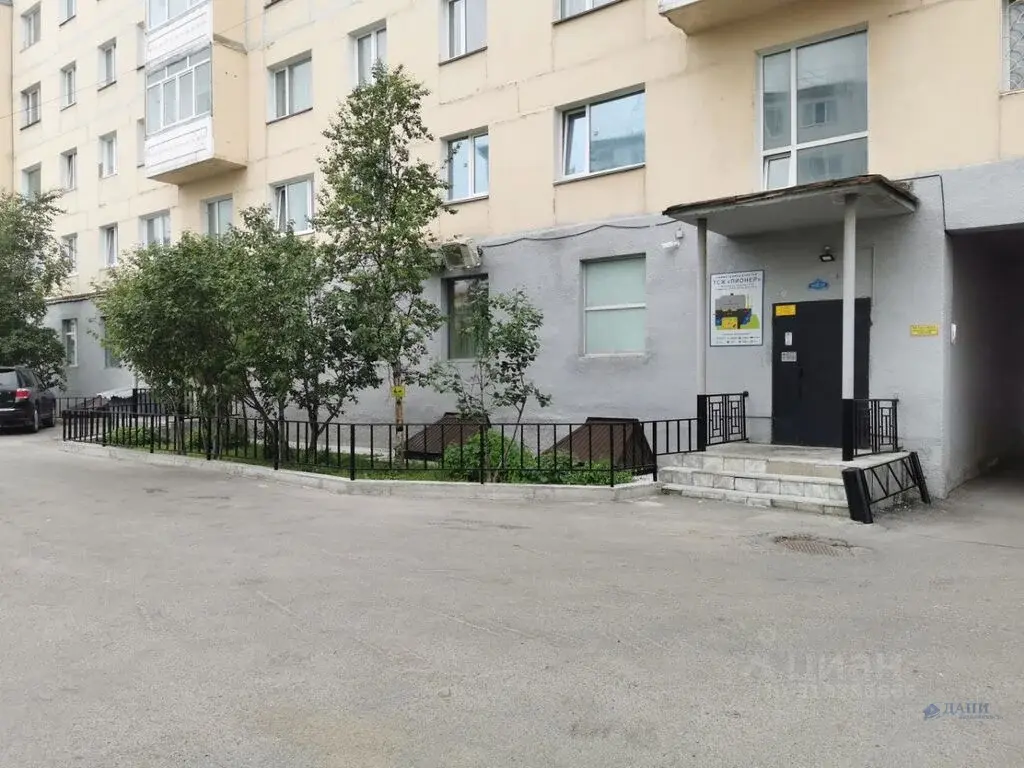 Продажа трехкомнатной квартиры 73.7м ул. Пушкина, 11/11, Магадан, ... - Фото 0