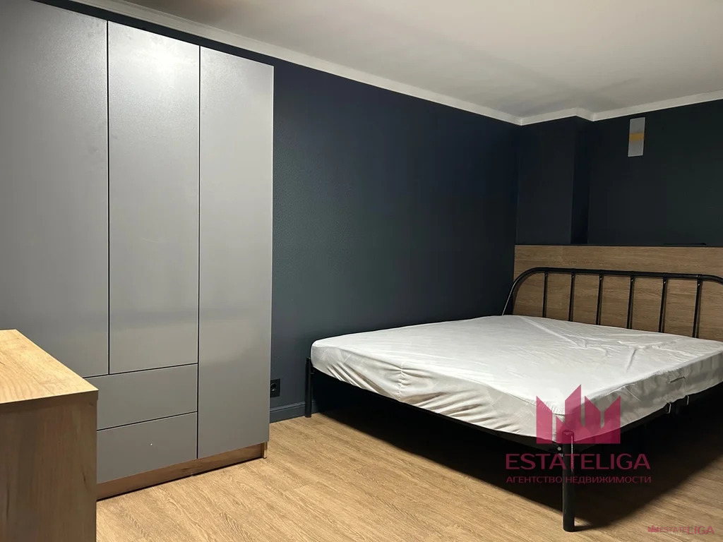 Аренда квартиры, ул. Михайлова - Фото 1