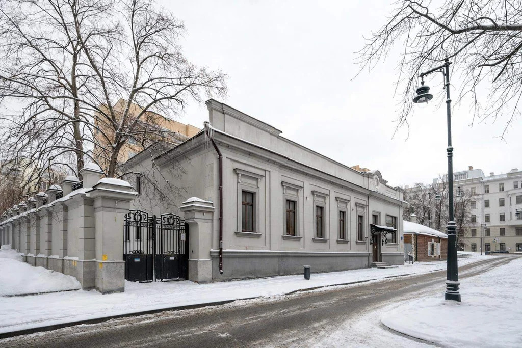 Продается здание 704.7 м2 - Фото 1