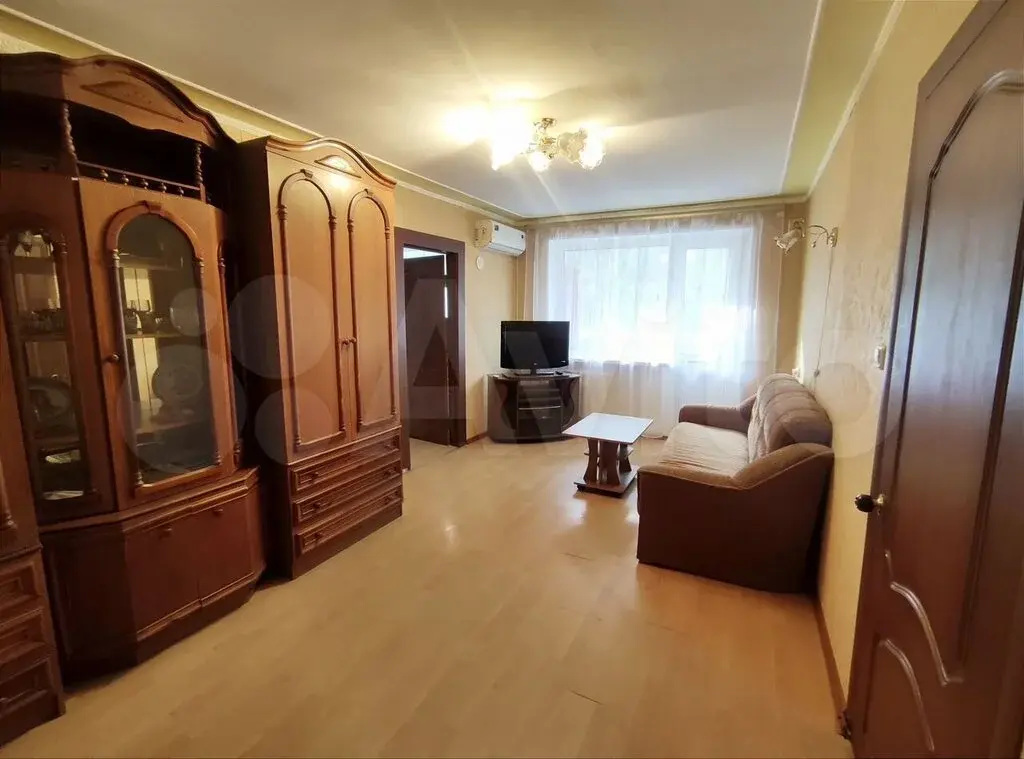 2-к. квартира, 44 м, 3 кровати - Фото 1