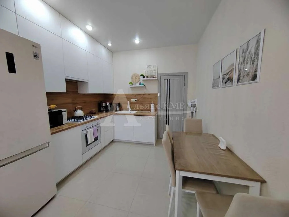 Продажа квартиры, Иноземцево, Тихая ул. - Фото 1