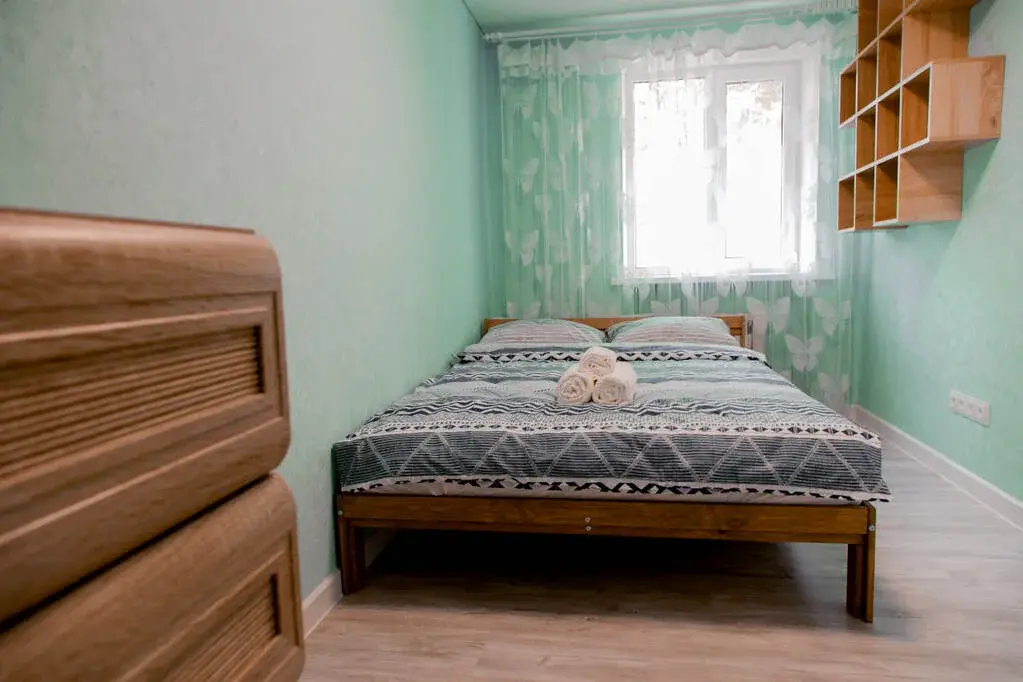 Сдается посуточно квартира в районе Дворца спорта в г.Шахты - Фото 5