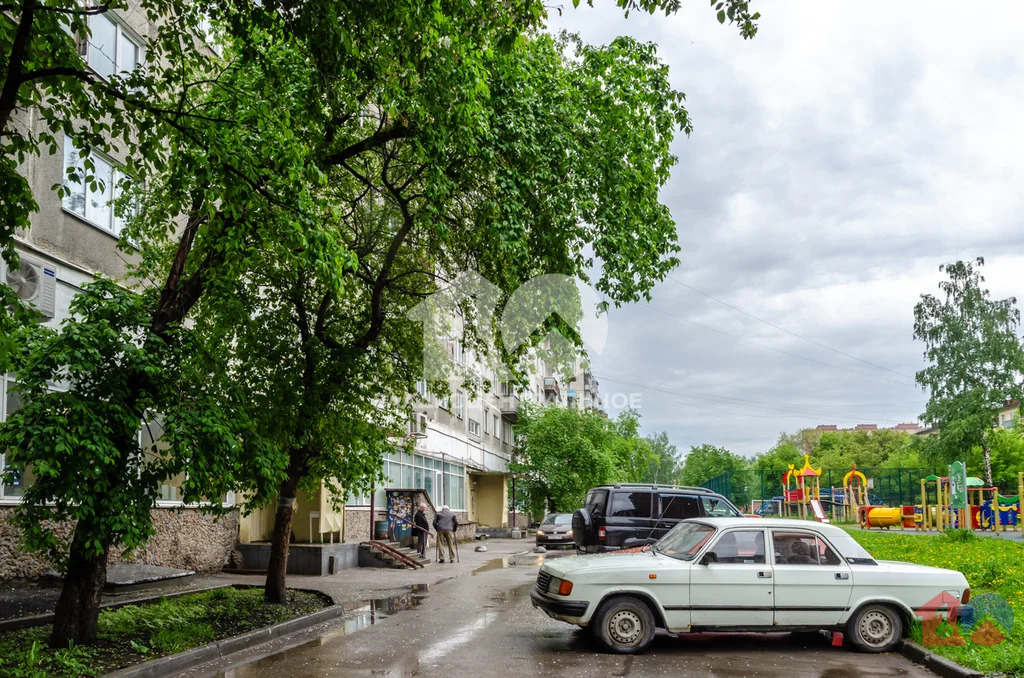 городской округ Новосибирск, Новосибирск, улица Дуси Ковальчук, д.91, ... - Фото 2