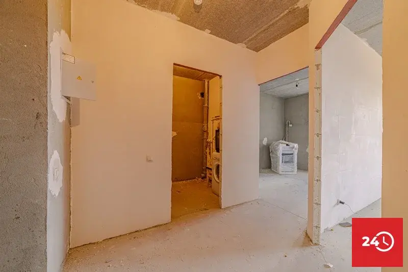В продаже 1 ком-ая квартира по ул. Антонова, 28 с красивым видом - Фото 12