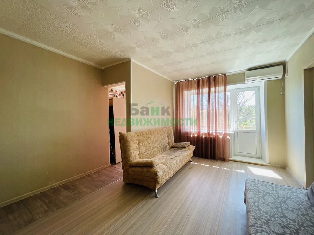 Продажа квартиры, Вольск, ул. Володарского - Фото 0