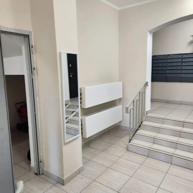 Продам 2-комн. квартиру 60.6 кв.м. - Фото 4