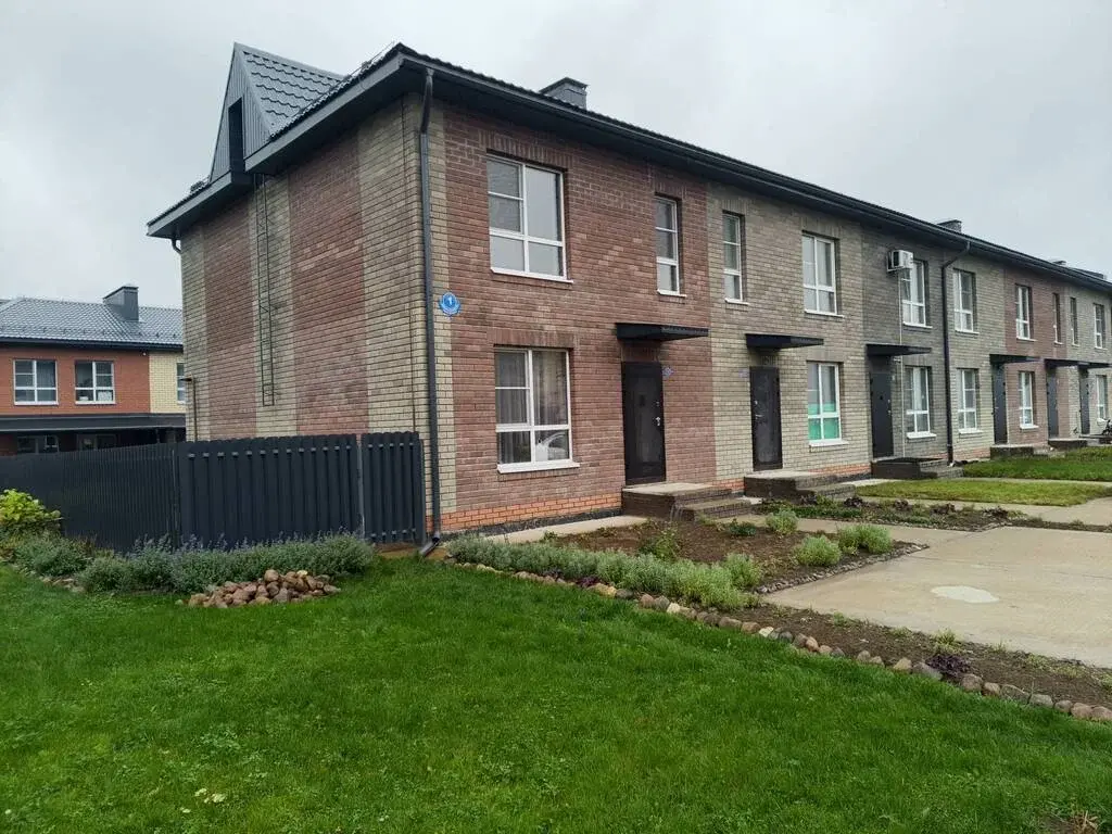 таунхаус в Удача Володино - Фото 1