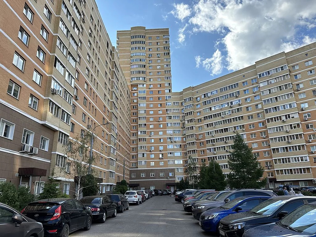 2 комнатная квартира,  г.Раменское, ул.Десантная, д. 17 - Фото 0