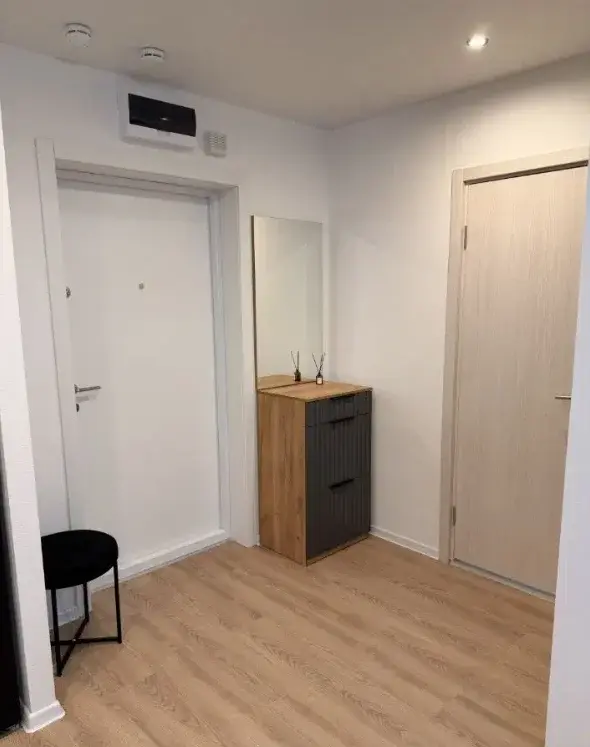 бульвар Зелёные аллеи, 1 (26000) 1комн - Фото 2