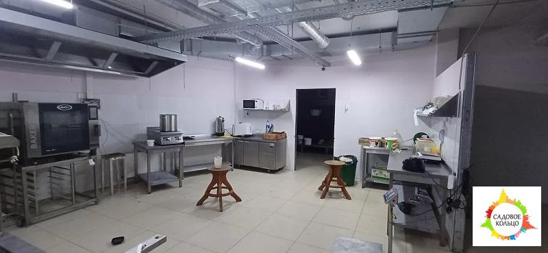 Подвальное помещение 170 м2 в небольшом торговом центре - Фото 4