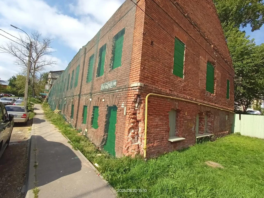 Продается здание 1000 м2 - Фото 2