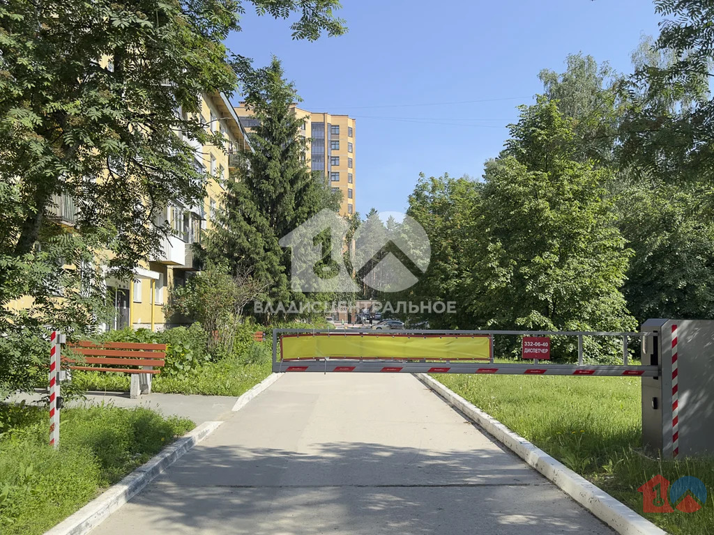 городской округ Новосибирск, Новосибирск, Российская улица, д.12, ... - Фото 18