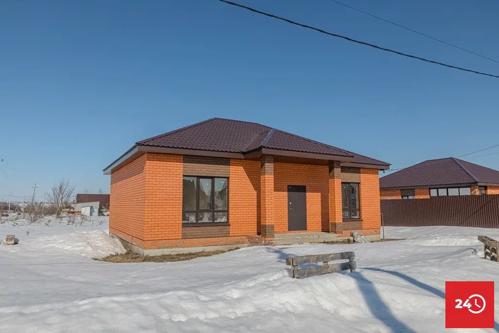 Пpoдаётcя шикаpный дом 108 кв.м., на ровном участке 10 cотoк - Фото 1