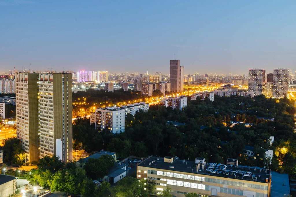 Просторное машиноместо - Фото 12