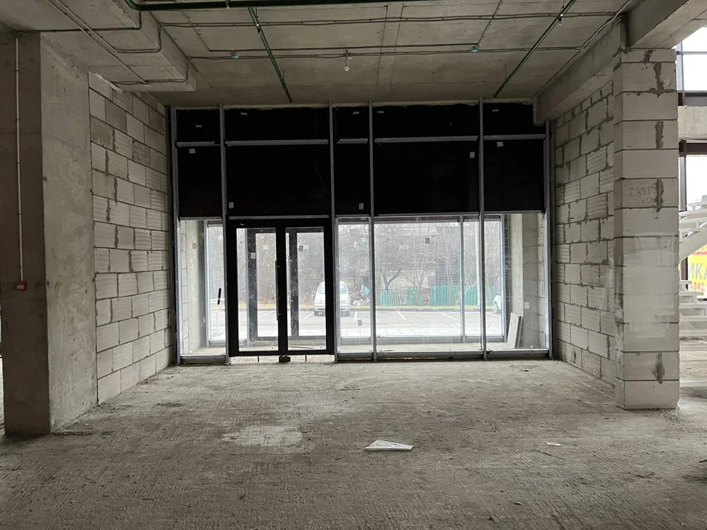 Торговое помещение 440.5 м2 - Фото 4