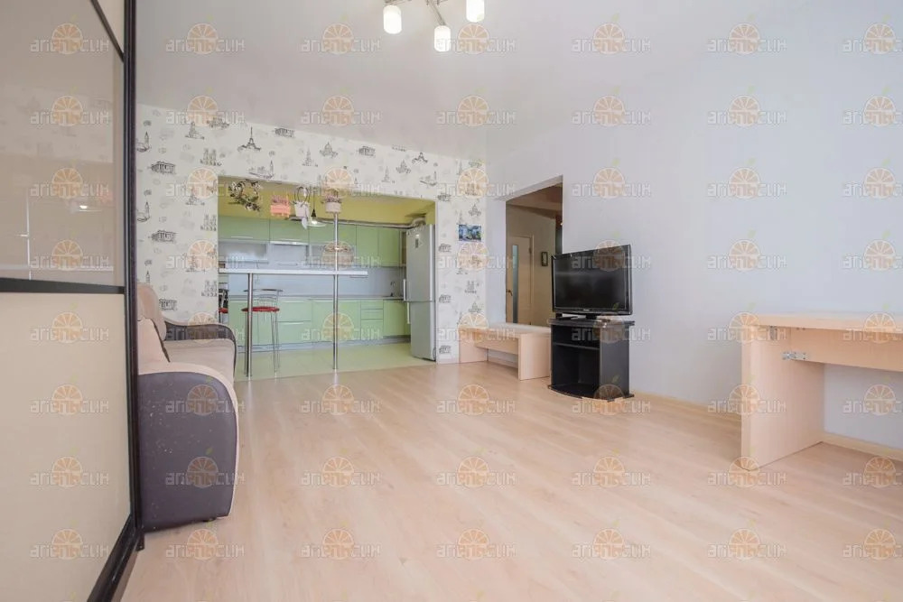 2-комн. квартира - Фото 2