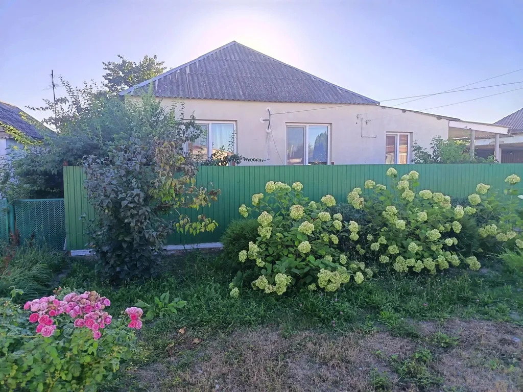 Продажа дома, Новоукраинский, Крымский район, ул. Пушкина - Фото 1