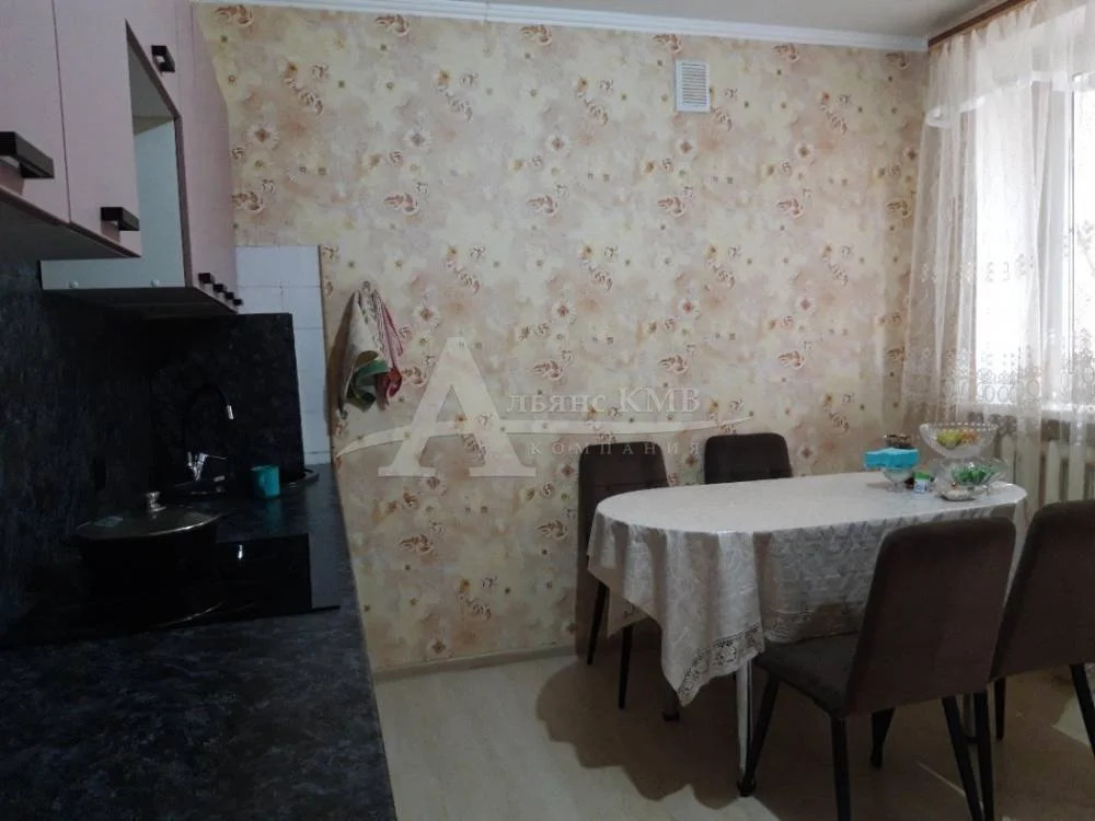 Продажа квартиры, Минеральные Воды, ул. Дружбы - Фото 1
