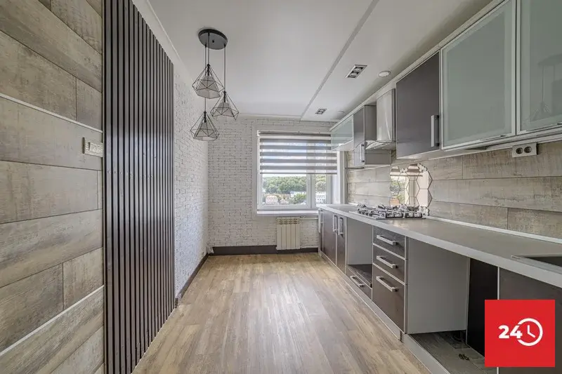 Двухкомнатная квартира в центре Кулакова 3 - Фото 1