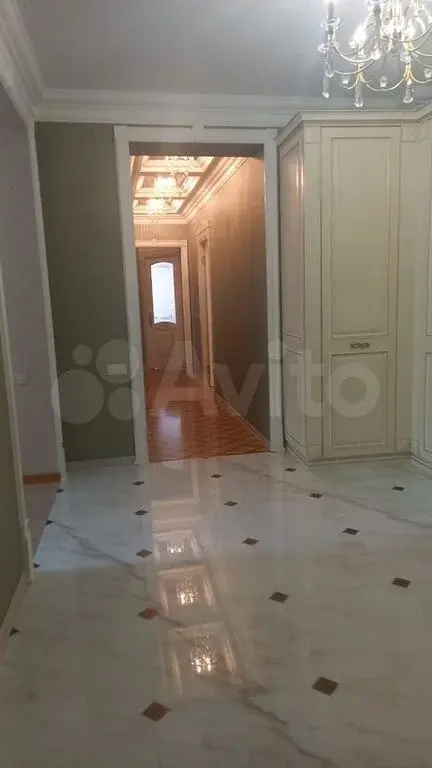 5-к. квартира, 210 м, 3/6 эт. - Фото 2
