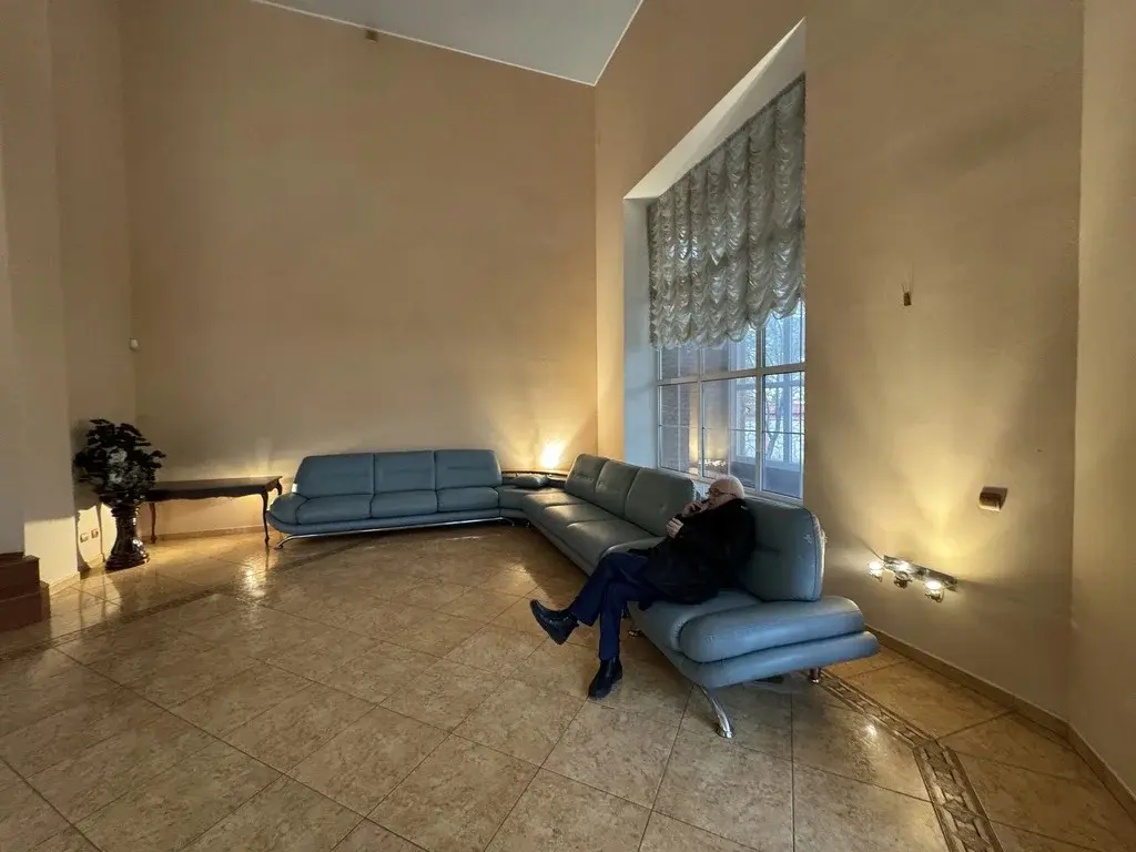 Коттедж  двухэтажный 718 м2 - Фото 22