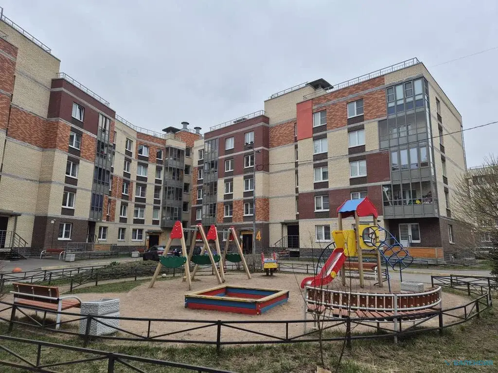 Продается студия 29,1м2 полностью укомплектованная в Юнтолово у парка - Фото 1