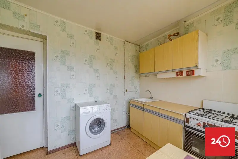 2к квартира с косметическим ремонтом по ул. 8 Марта! - Фото 7