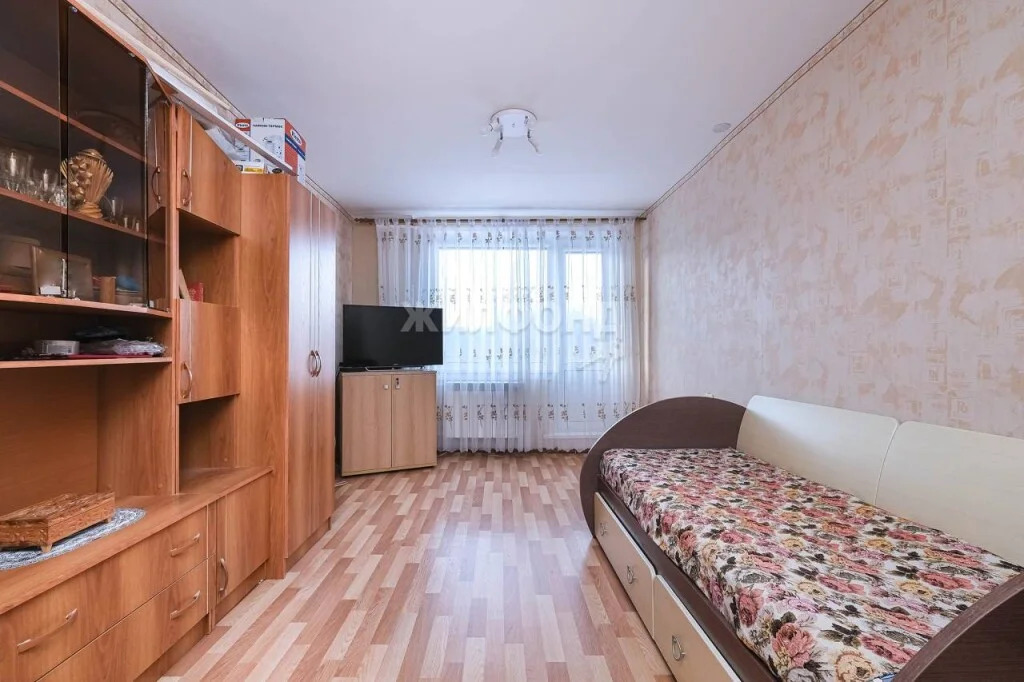 Продажа квартиры, Колывань, Колыванский район, Соловьёва - Фото 0