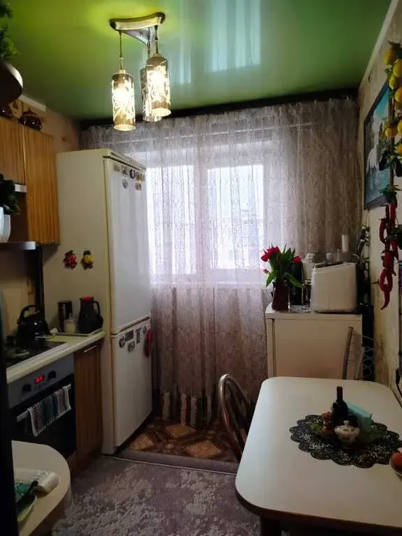 продам квартиру 2 комнатную. - Фото 1