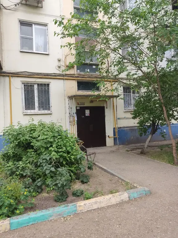 Продам уютную трехкомнатную квартиру в самом сердце Астрахани на улице - Фото 2