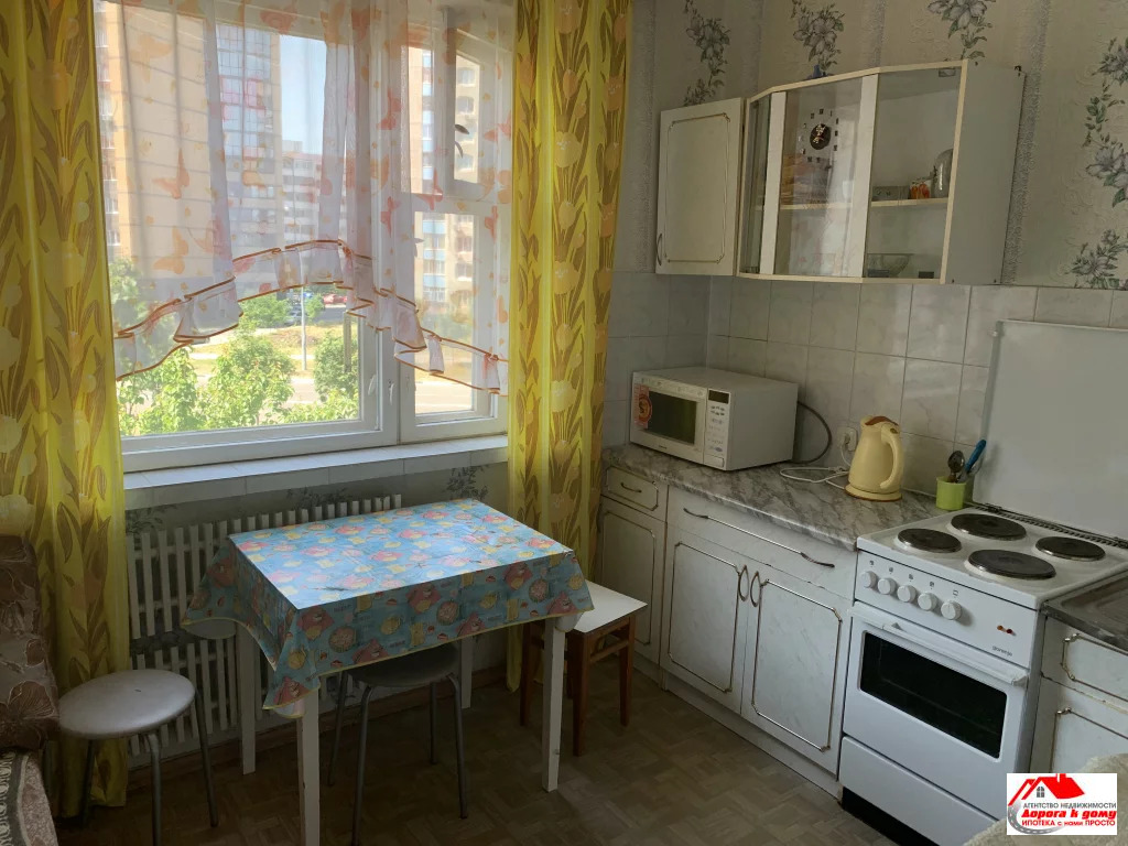 квартиры в старом осколе. снять квартиру в старом осколе на месяц. сдача квартир степной старый оскол. аренда 1 комнатной квартиры на ленина в старом осколе. однокомнатная квартира в старом осколе.