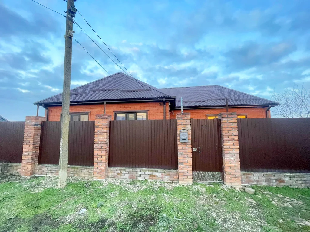 Продажа дома, Полтавская, Красноармейский район, ул. Калинина - Фото 1