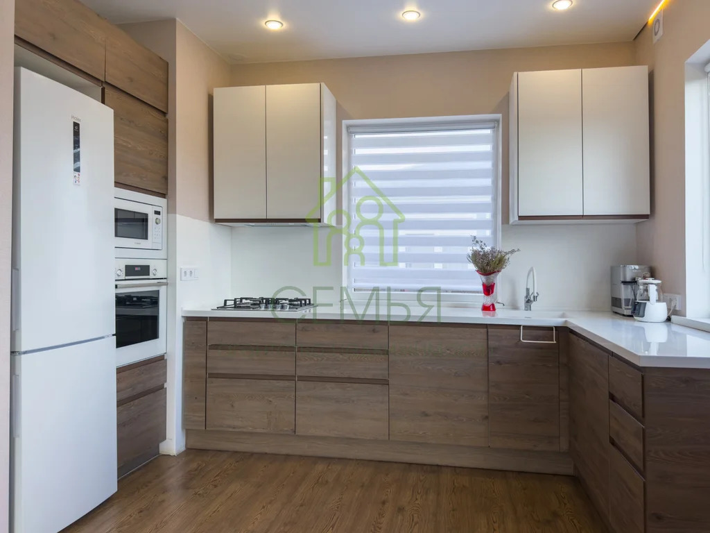 Продажа дома, Геленджик - Фото 1