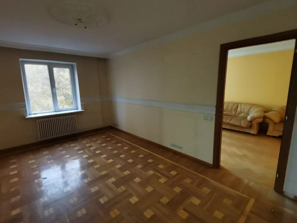 5-комнатная квартира 118.3 кв.м. - Фото 0