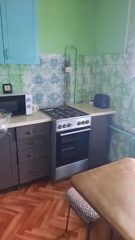 2-ком. квартира по ул. Советская, д. 2 в гор. Калязине Тверской обл. - Фото 6