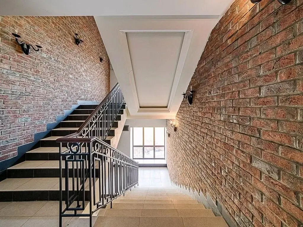 Продаю трехкомнатные апартаменты - Фото 1